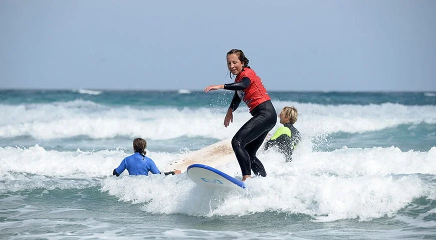 surfcanarias surf lessons